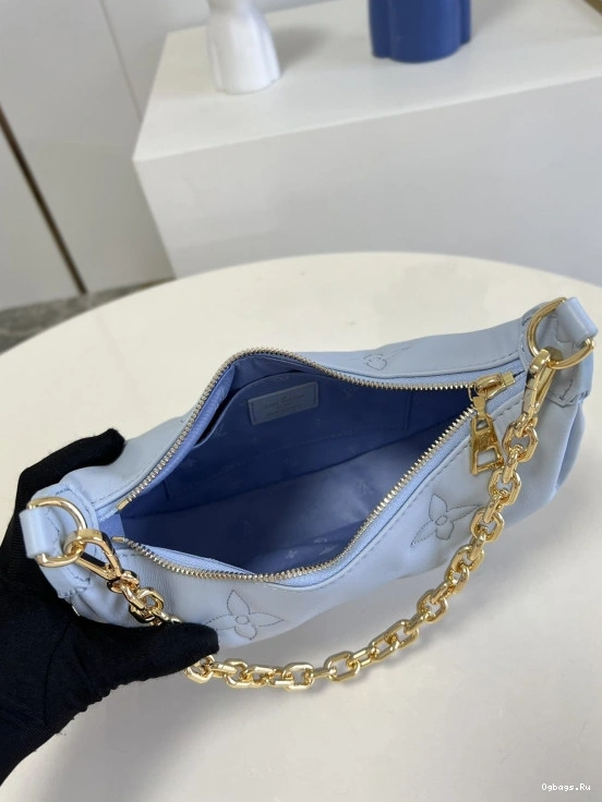 THE LOUIS OVER VUITTON MOON 0210